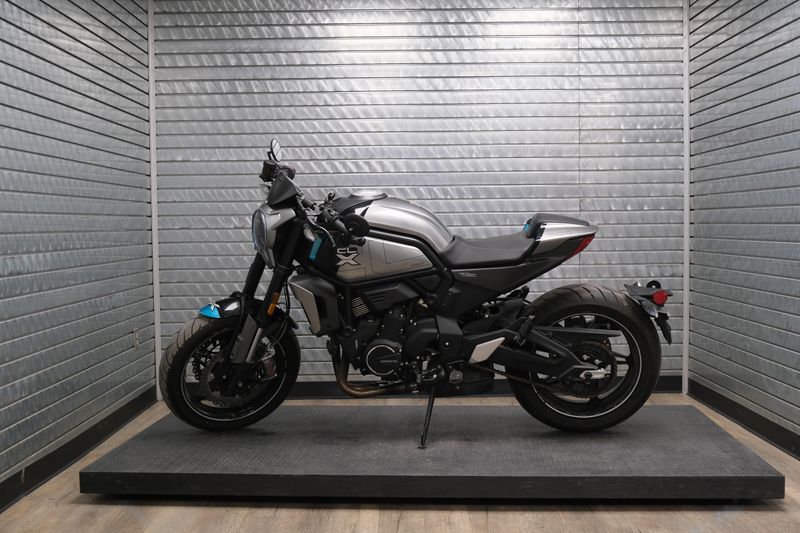 USED 2022 CFMOTO 700CL-X Image 6