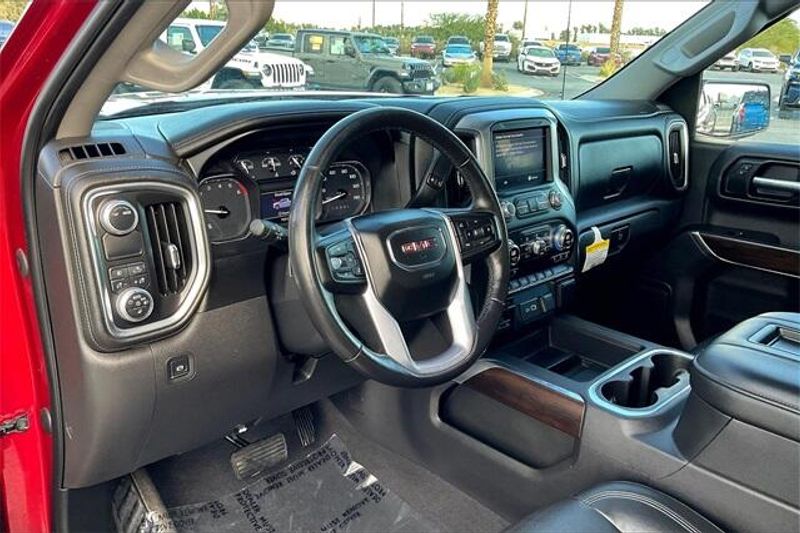 2020 GMC Sierra 1500 SLTImage 13