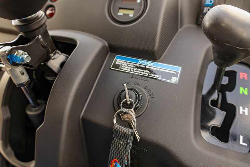 NEW 2026 KAWASAKI MULE SX 4X4 Image 13