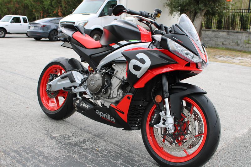 2021 Aprilia Tuono 660 