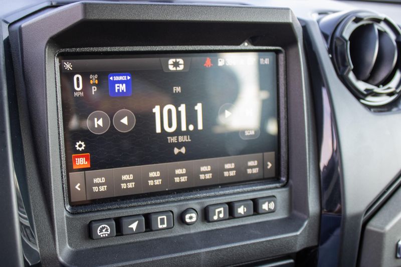 NEW 2026 POLARIS RANGER CREW XD 1500 MOUNTAINEER EDITION Image 39