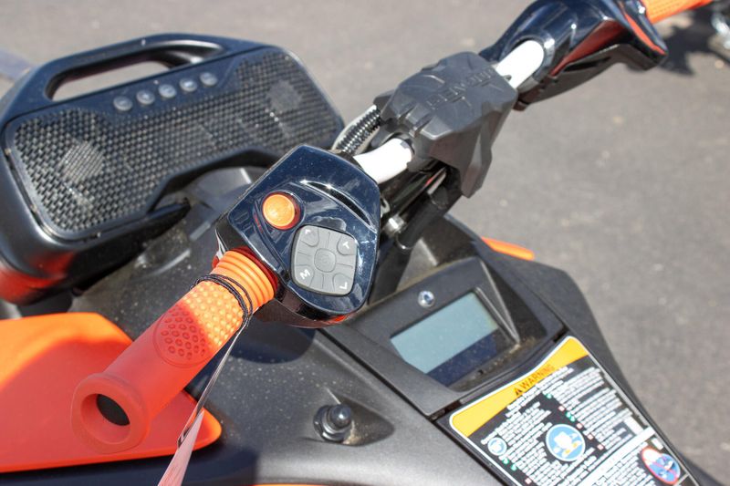 NEW 2026 SEADOO SPARK TRIXX FOR 3 90HP WITH SOUND SYSTEM Image 11