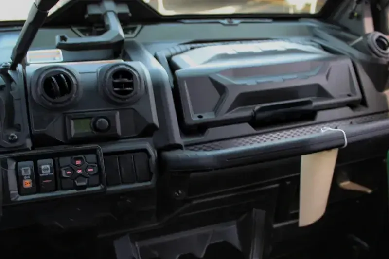 2025 Can-Am DEFENDER MAX LONE STAR CAB HD10 STEALTH BLACK Image 14