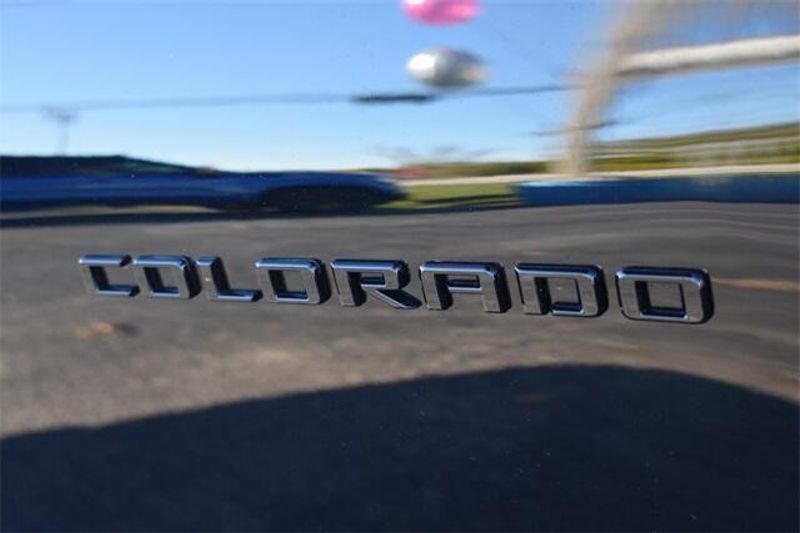 Used 2025 Chevrolet Colorado ZR2Image 13