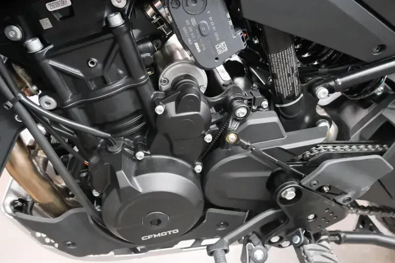 NEW 2026 CFMOTO IBEX 800 E Image 9