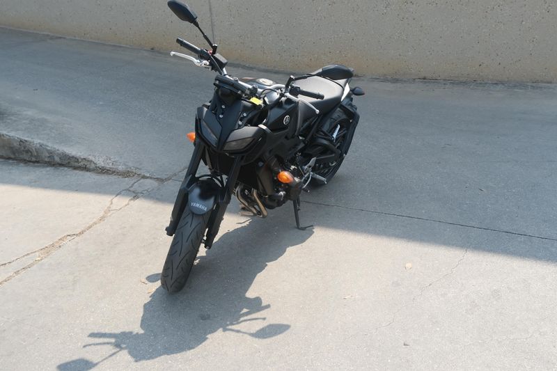 2020 Yamaha MT09 BLACK Image 7