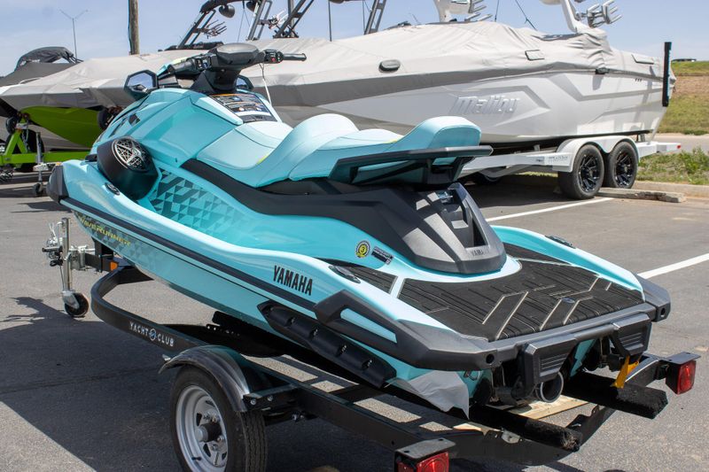 NEW 2025 YAMAHA VX LIMITED HO Image 8