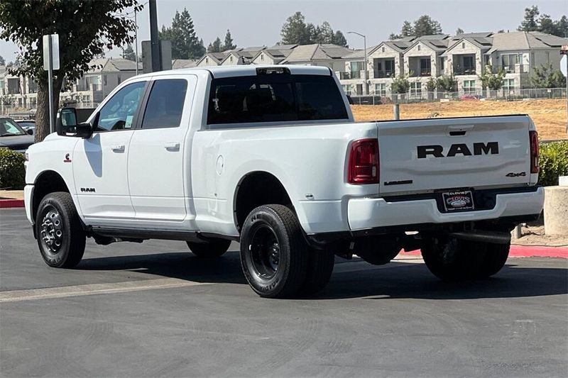 2025 Ram 3500 Laramie photo 6