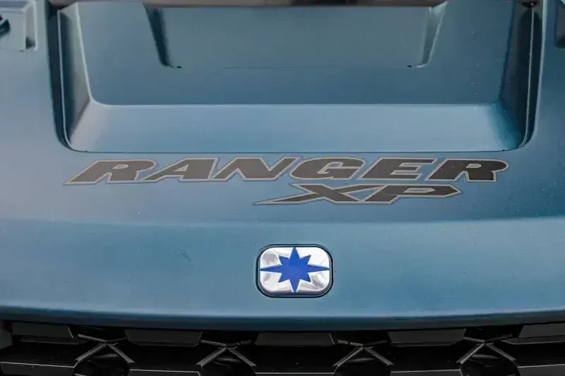 2025 Polaris RANGER CREW XP 1000 NORTHSTAR EDITION ULTIMATE BLUE SLATE METALLIC SMOKEImage 10