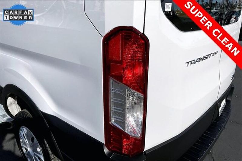 Used 2024 Ford Transit-250 Cargo Van BaseImage 25
