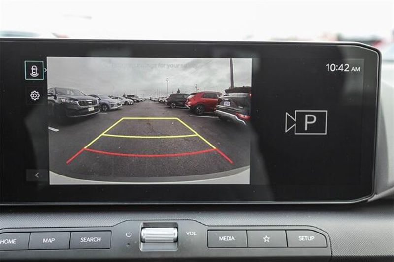 New 2025 Kia K4 LXImage 23