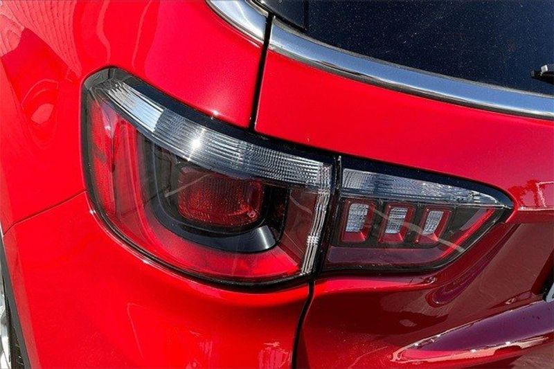 2023 Jeep Compass Latitude Lux 4x4Image 12