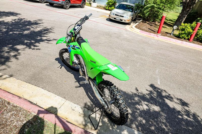 New 2026 Kawasaki KX450  LIME GREEN Image 26