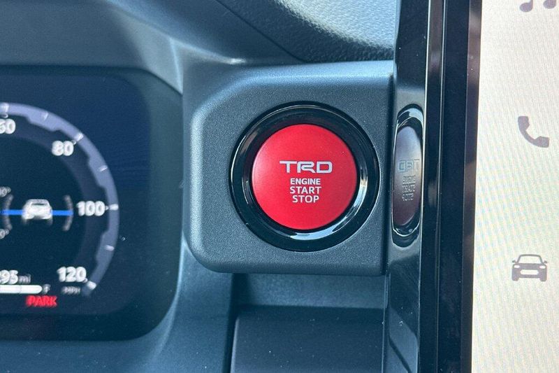 New 2026 Toyota Tacoma TRD Off-RoadImage 22