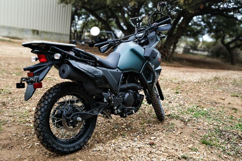 2025 Kawasaki KLR 650 S METALLIC MATTE OLD SCHOOL GREENImage 6