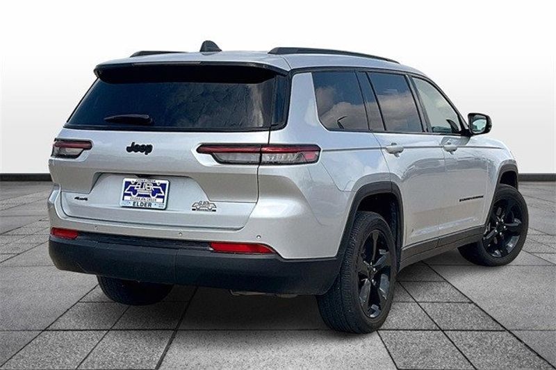 2023 Jeep Grand Cherokee L AltitudeImage 13