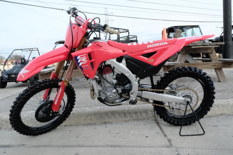 2025 Honda CRF450R WORKS EDITION REDImage 17