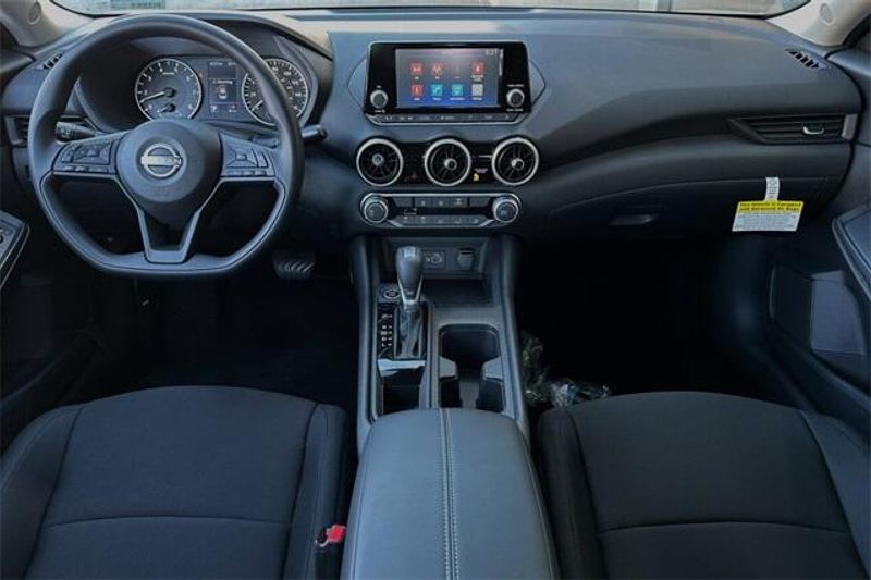 New 2025 Nissan Sentra SImage 10