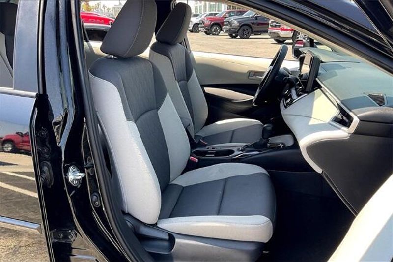 2024 Toyota Corolla LEImage 6