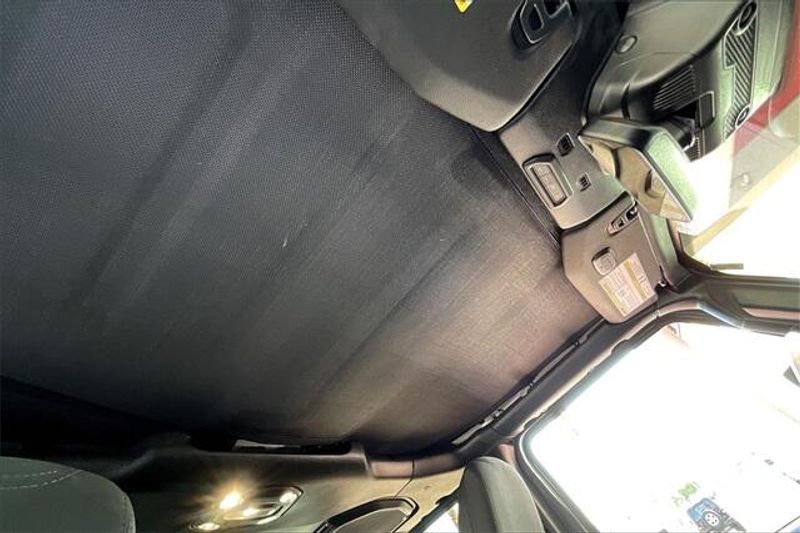 Used 2022 Jeep Wrangler 4xE Unlimited Rubicon 4xeImage 29