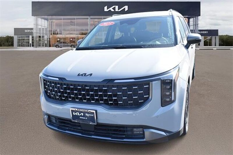 2025 Kia Carnival SX PrestigeImage 7