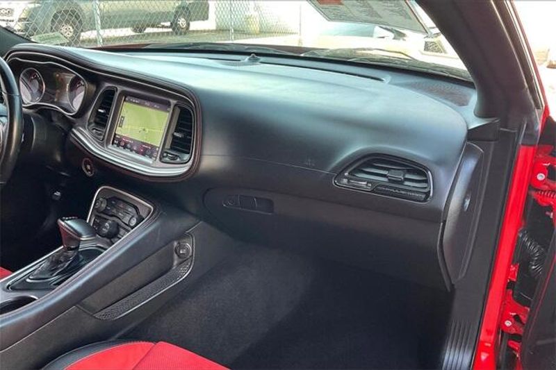 2021 Dodge Challenger R/TImage 16