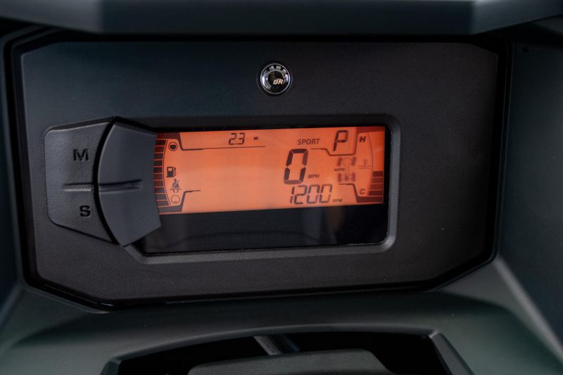 NEW 2026 CAN-AM DEFENDER MAX LIMITED CAB HD11 Image 37