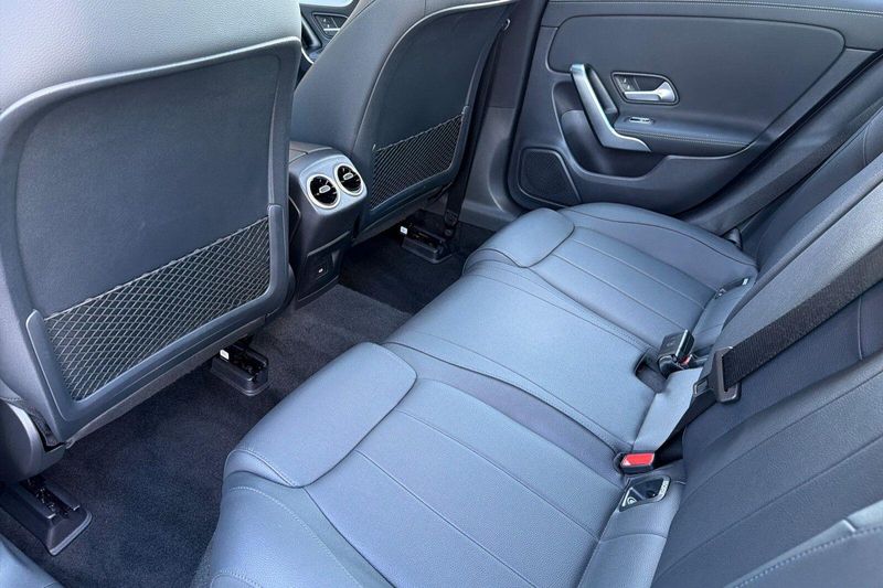 Used 2025 Mercedes-Benz CLA 250Image 13