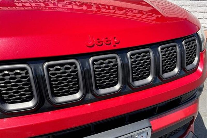 2023 Jeep Compass LimitedImage 30