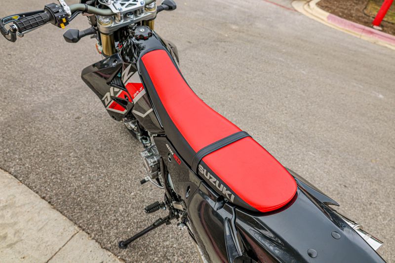 USED 2022 SUZUKI DRZ400SM Image 17