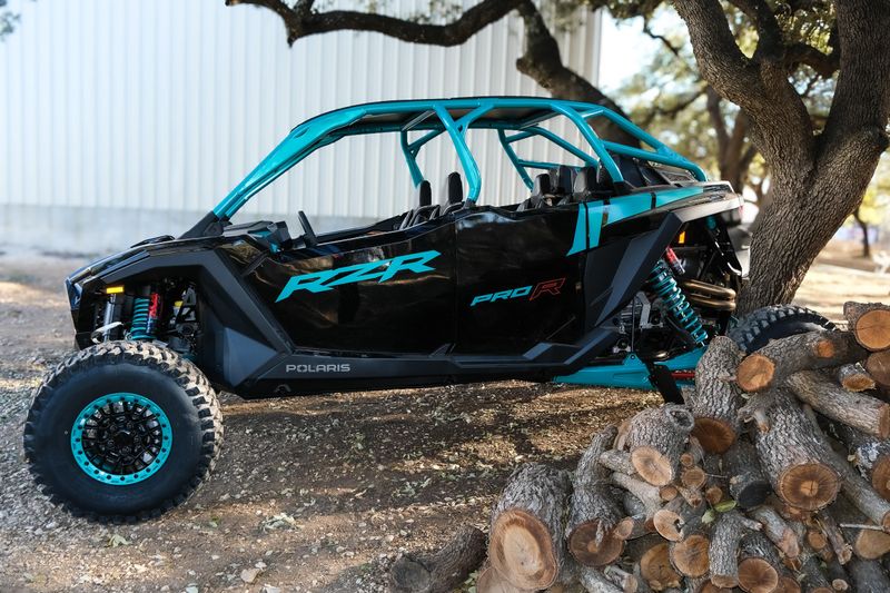 2025 Polaris RZR PRO R 4 ULTIMATE BLACK CRYSTAL AND RADIANT GREENImage 37