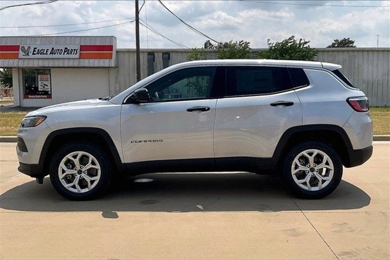 2025 Jeep Compass Sport 4x4Image 14