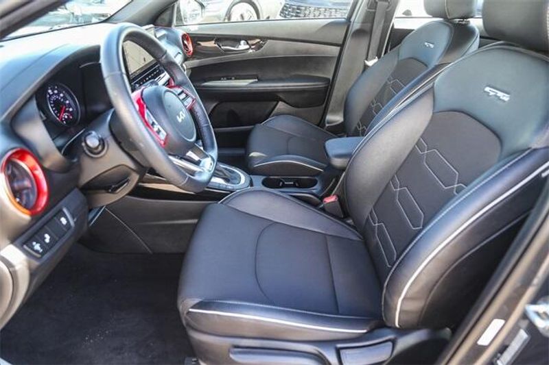 2023 Kia Forte GT-LineImage 18
