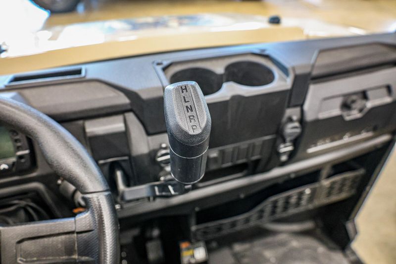 2025 Polaris RANGER CREW SP 570 PREMIUM  SAND DUNE Image 5