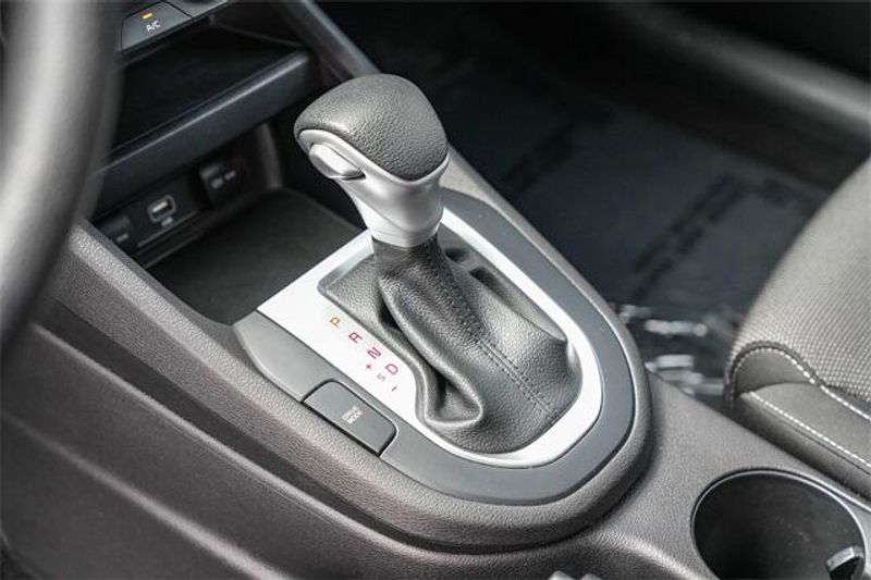 2023 Kia Forte LXSImage 20