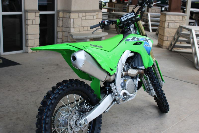 New 2026 Kawasaki KX250 LIME GREEN Image 3