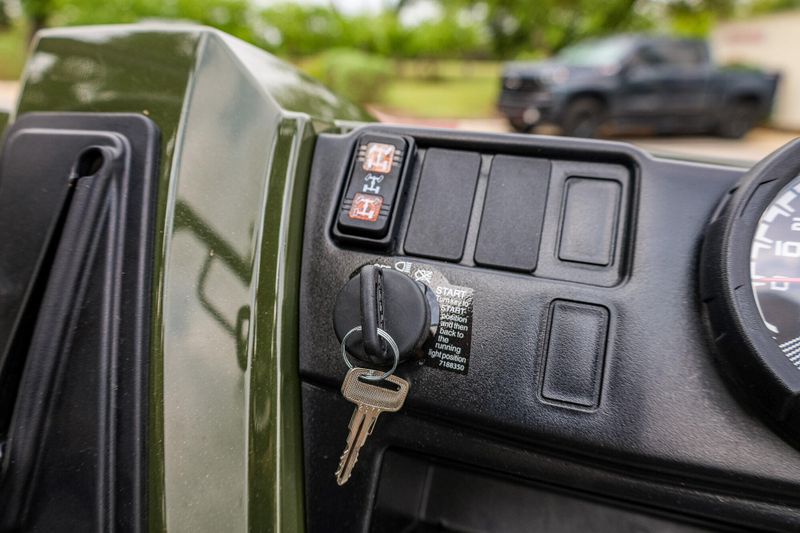New 2025 Polaris RANGER CREW 570 FULLSIZE  SAGE GREEN Image 25