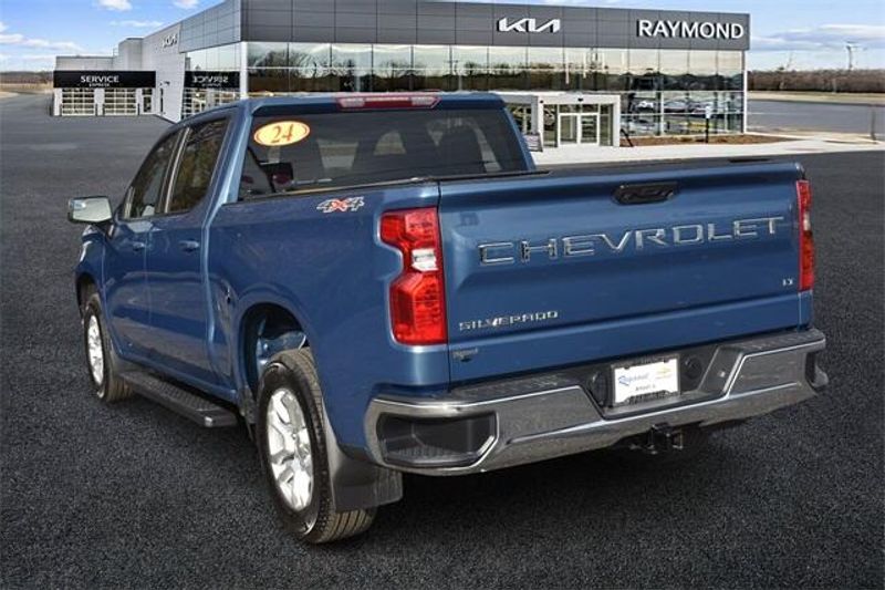 Used 2024 Chevrolet Silverado 1500 LTImage 5