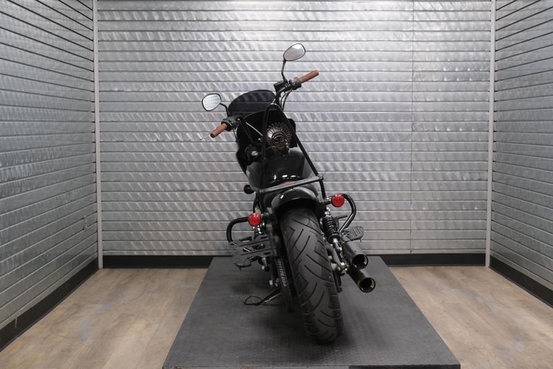 USED 2018 INDIAN MOTORCYCLE SCOUT BOBBER Image 4