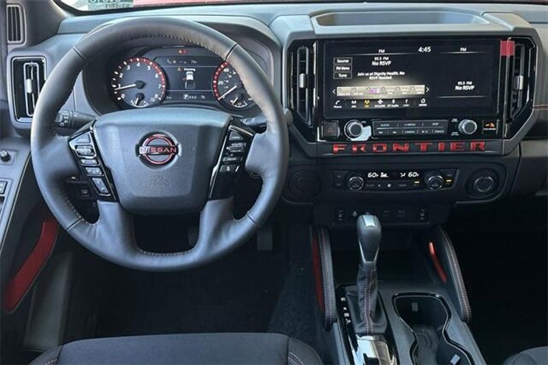 New 2025 Nissan Frontier PRO-XImage 11