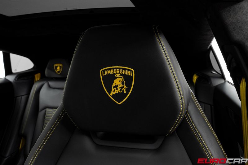 Used 2023 Lamborghini Urus S *BODY COLOR STYLE PACKAGE * PANORAMIC SUNROOF*Image 40
