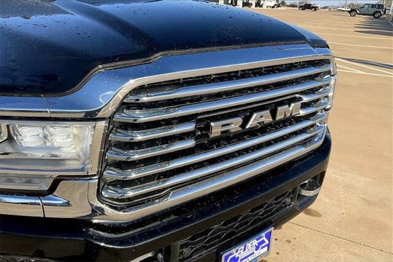 2022 RAM 3500 Laramie LonghornImage 31