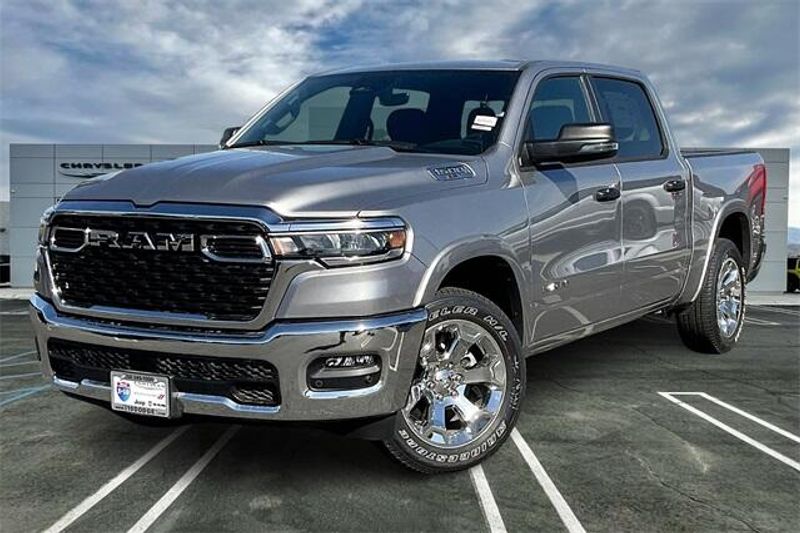 2025 RAM 1500 Big Horn Crew Cab 4x4 5