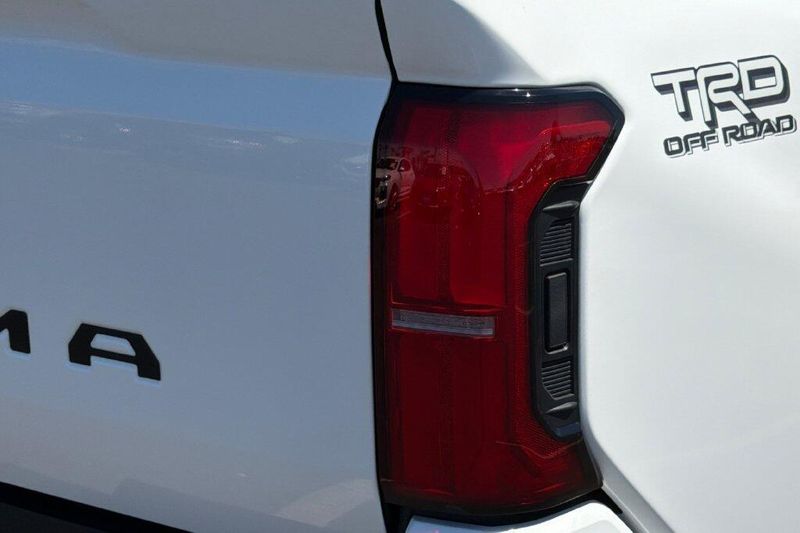New 2026 Toyota Tacoma TRD Off-RoadImage 28