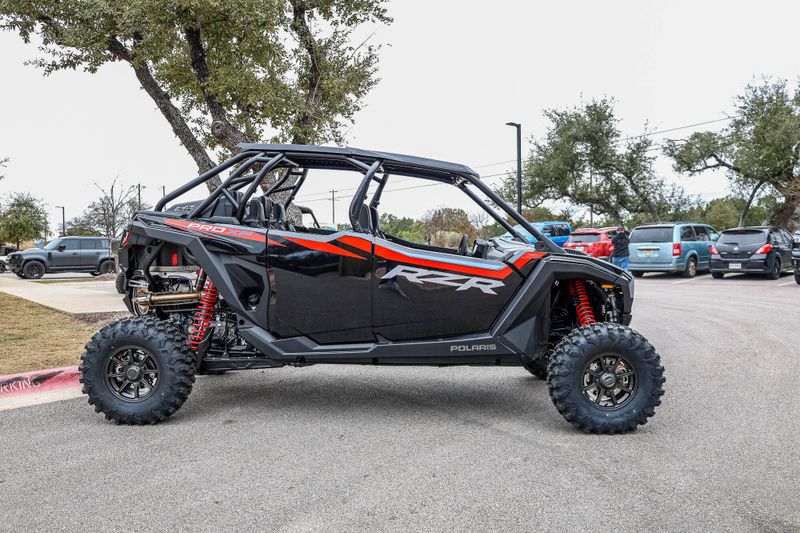 2025 Polaris RZR PRO XP 4 ULTIMATE ONYX BLACKImage 8