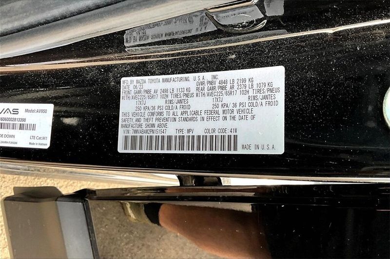 Used 2023 Mazda CX-50 2.5 S Select PackageImage 17