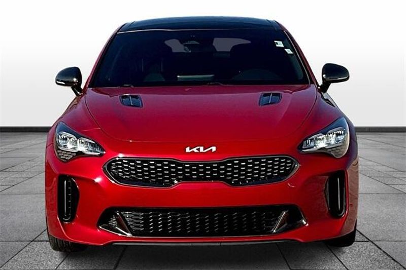 2022 Kia Stinger GT-LineImage 3