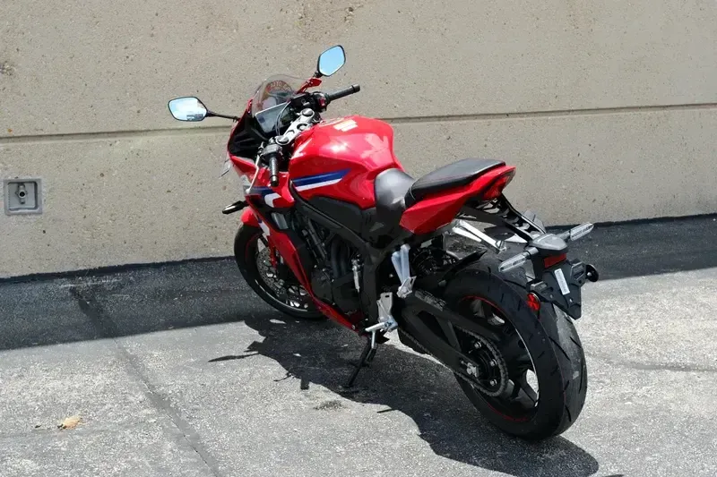 2024 Honda CBR650R ABS GRAND PRIX RED Image 6