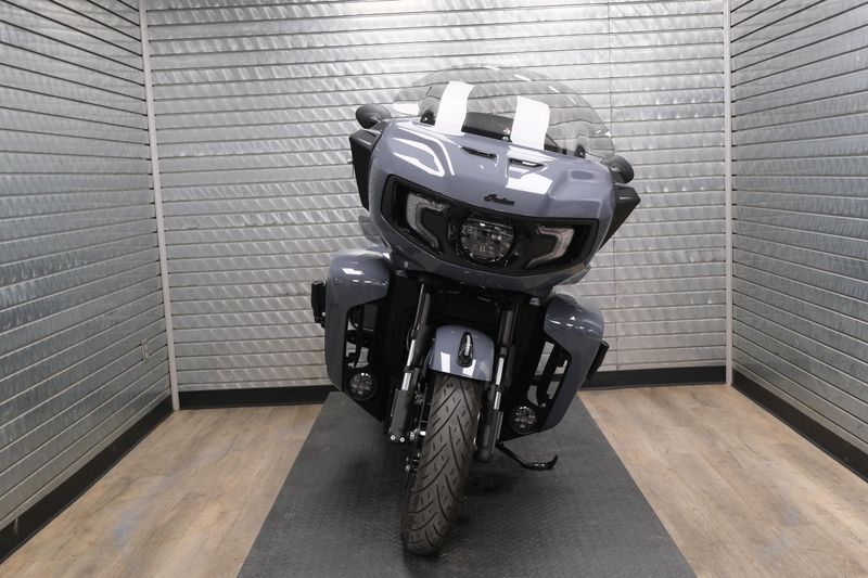 USED 2024 INDIAN MOTORCYCLE PURSUIT DARK HORSE Image 8