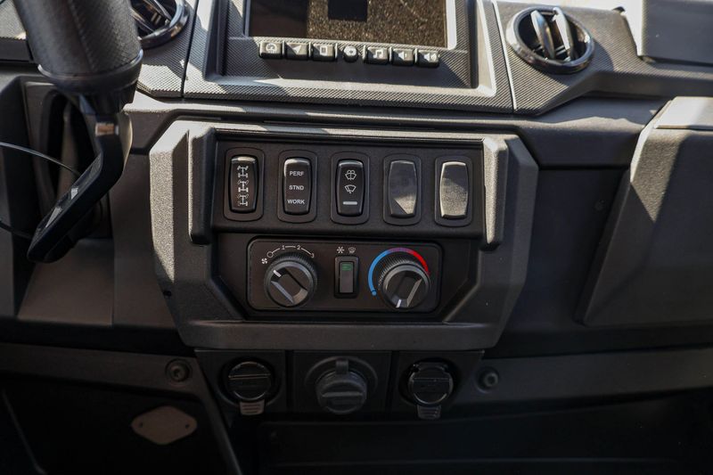 NEW 2026 POLARIS RANGER CREW XP 1000 NORTHSTAR EDITION ULTIMATE Image 3